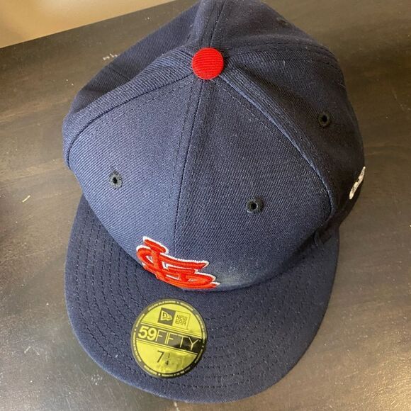 MWT St. Louis Cardinals Baseball fitted cap - Picture 2 of 7